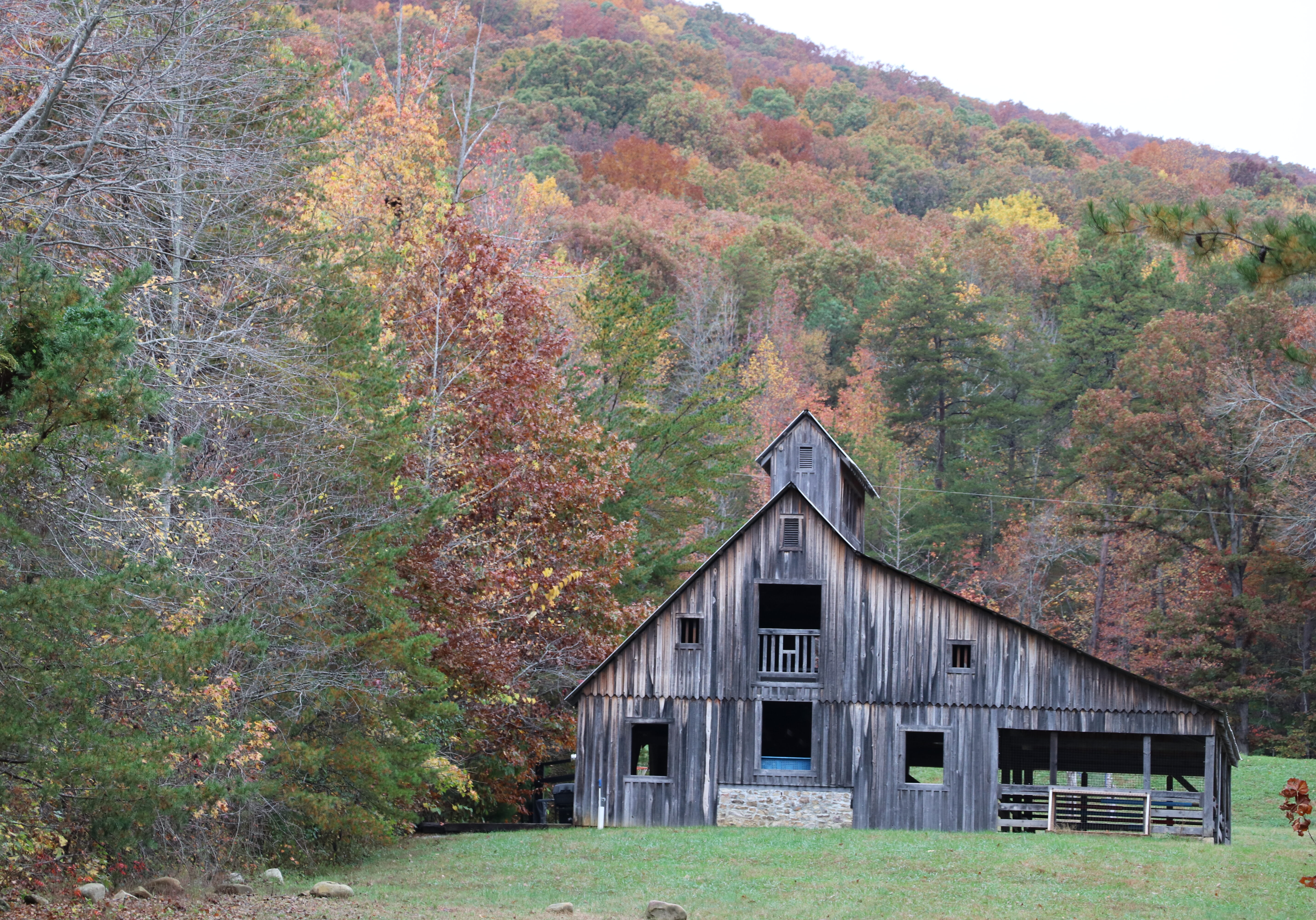 Cloudland Station Recreation Barn